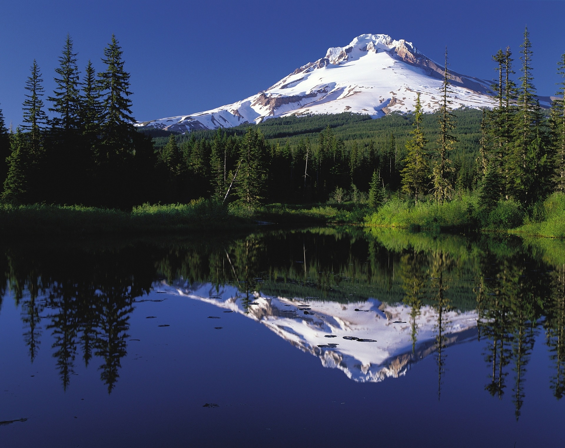 https://pixabay.com/hu/mount-hood-oregon-vulk%C3%A1n-72366/