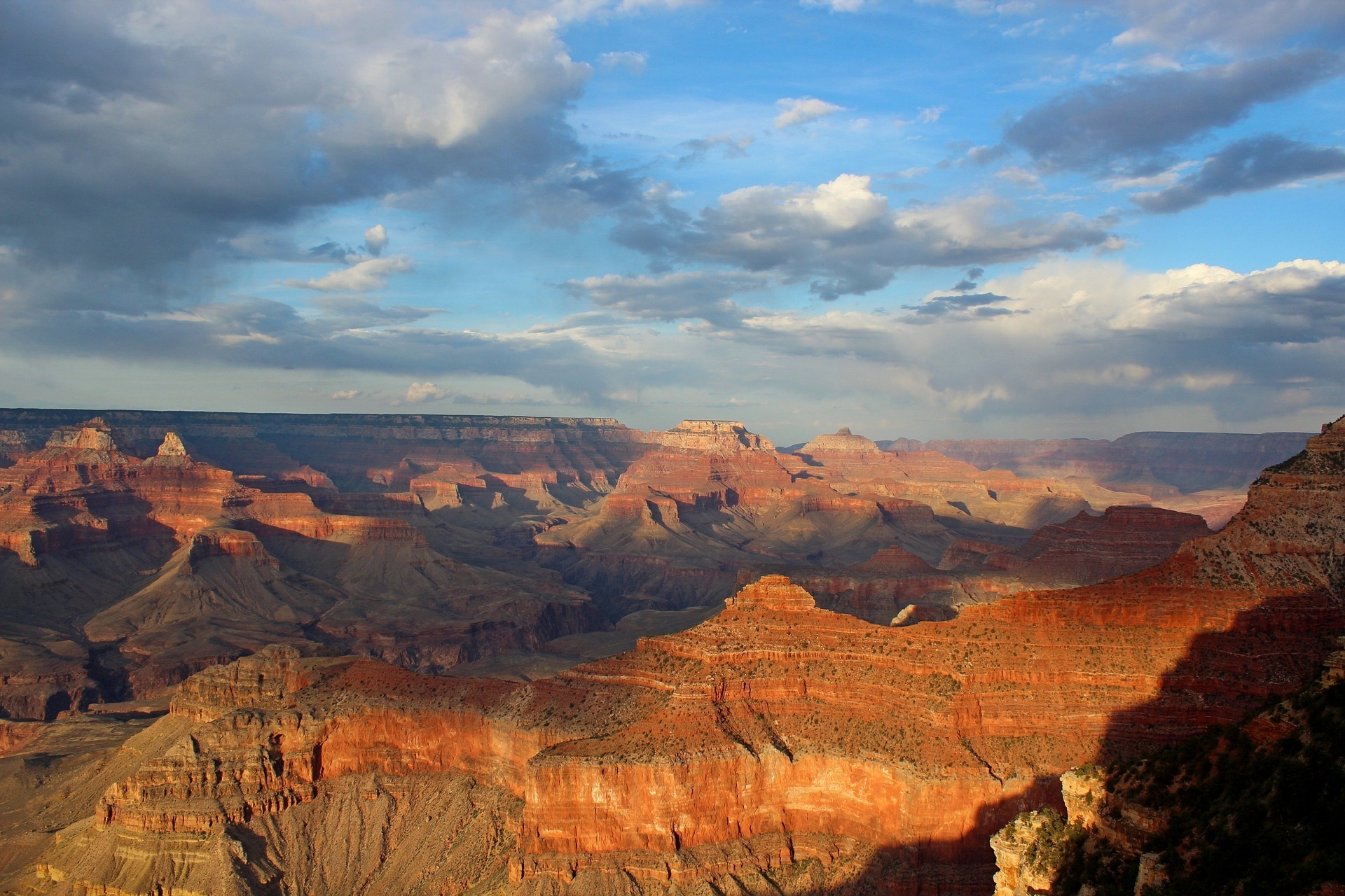 https://pixabay.com/hu/grand-canyon-fekv%C5%91-park-term%C3%A9szet-1083745/