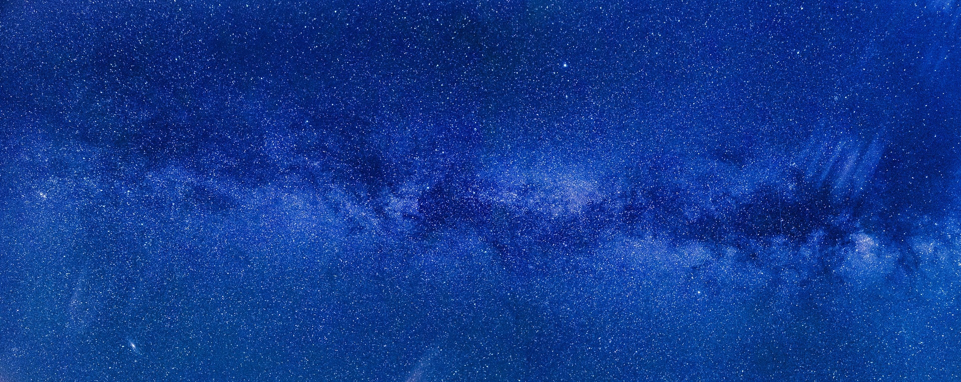https://pixabay.com/hu/milky-way-vacsor%C3%A1%C3%A9rt-%C3%A9jszakai-%C3%A9gbolt-2750627/
