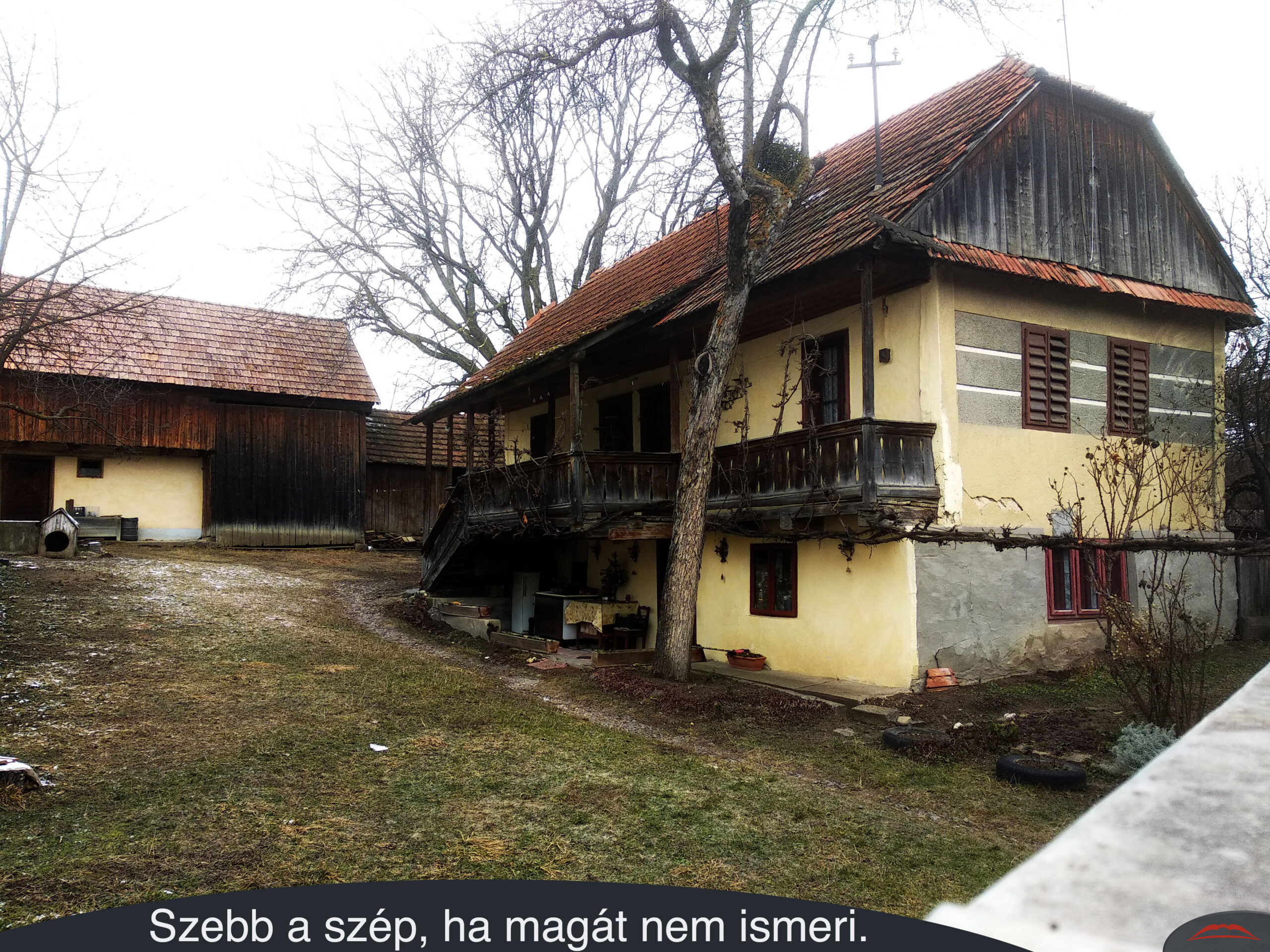 Szebb a szép, ha magát nem ismeri.