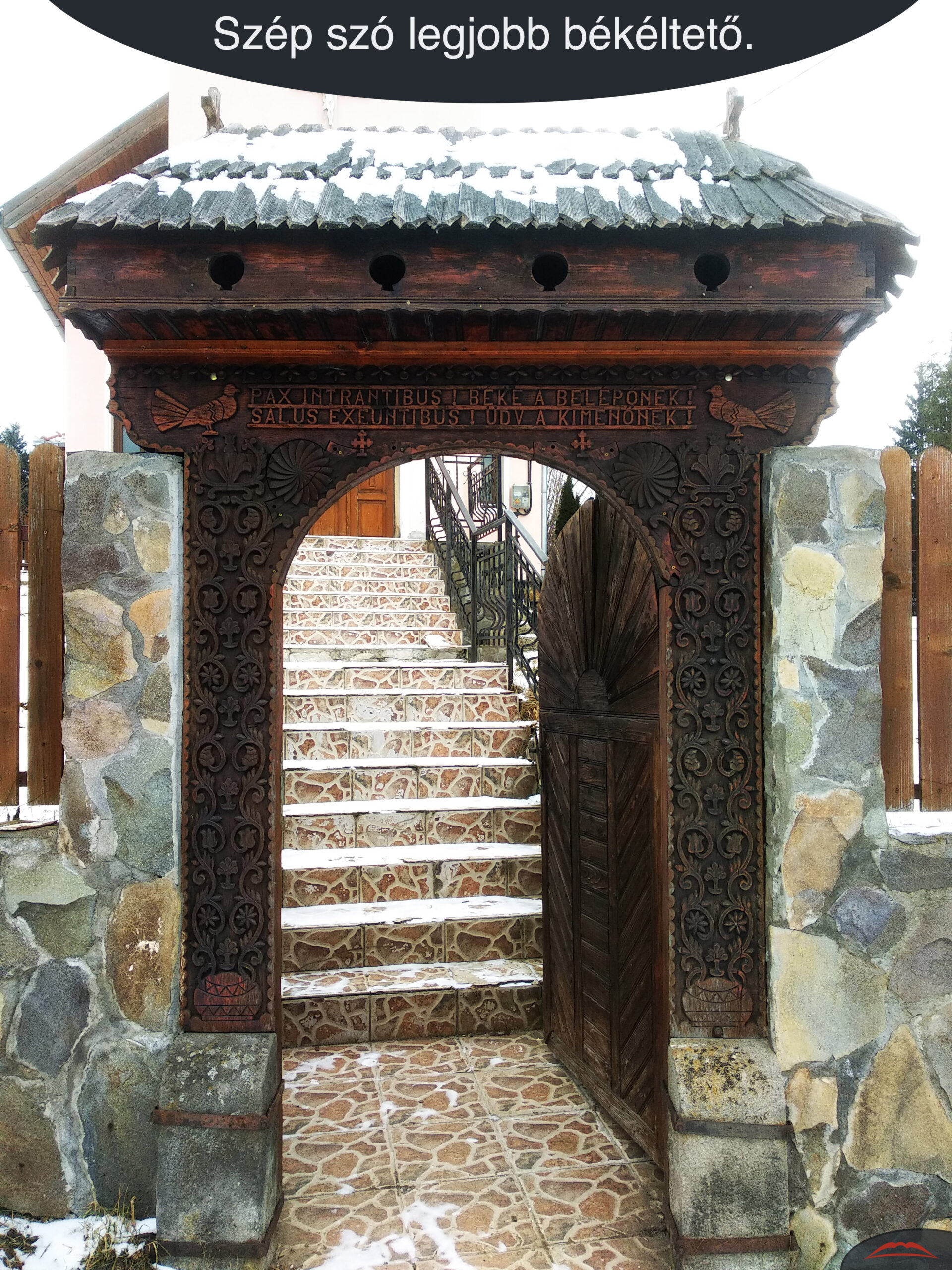 Szép szó legjobb békéltető.