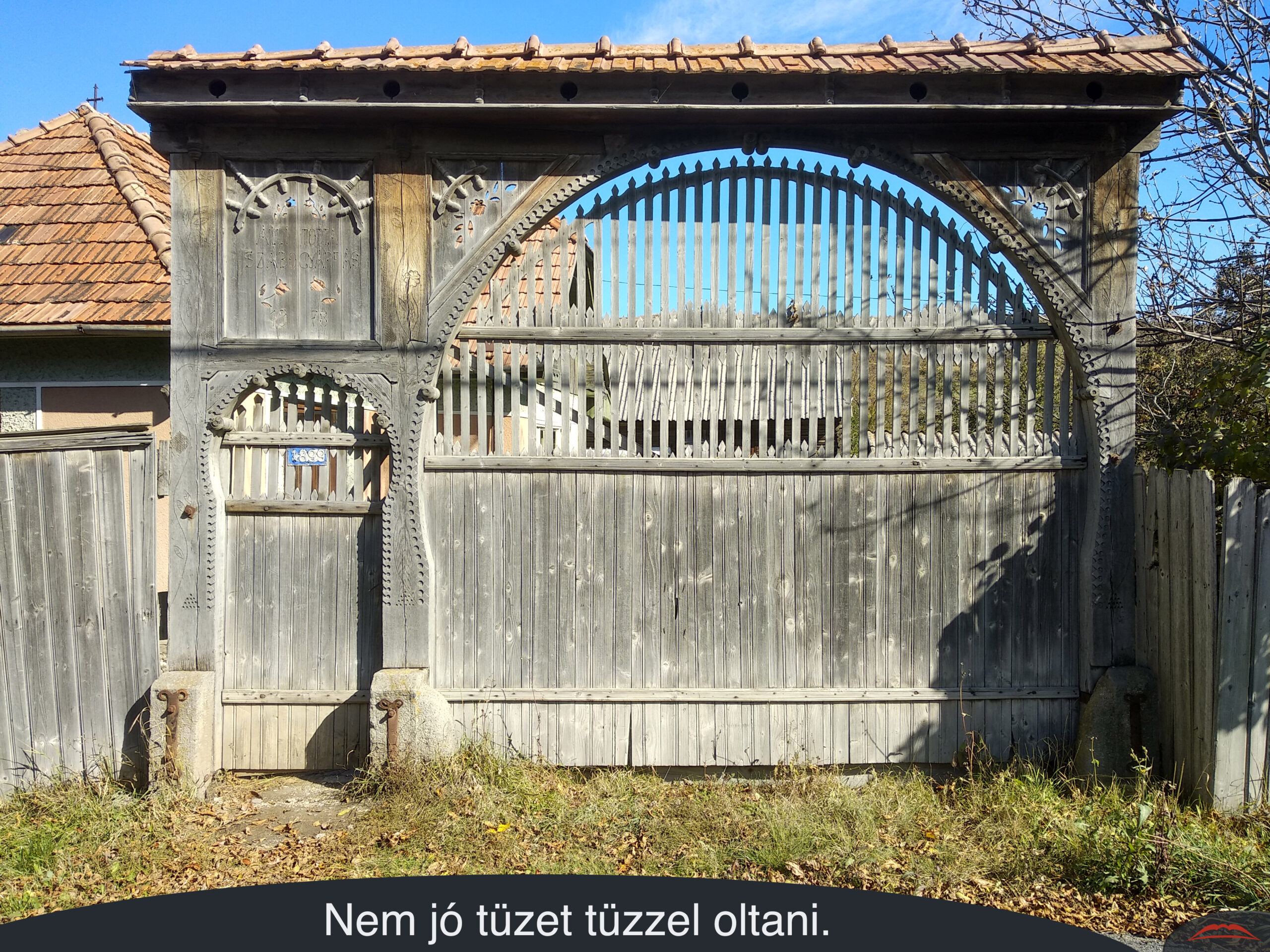 Nem jó tüzet tüzzel oltani.