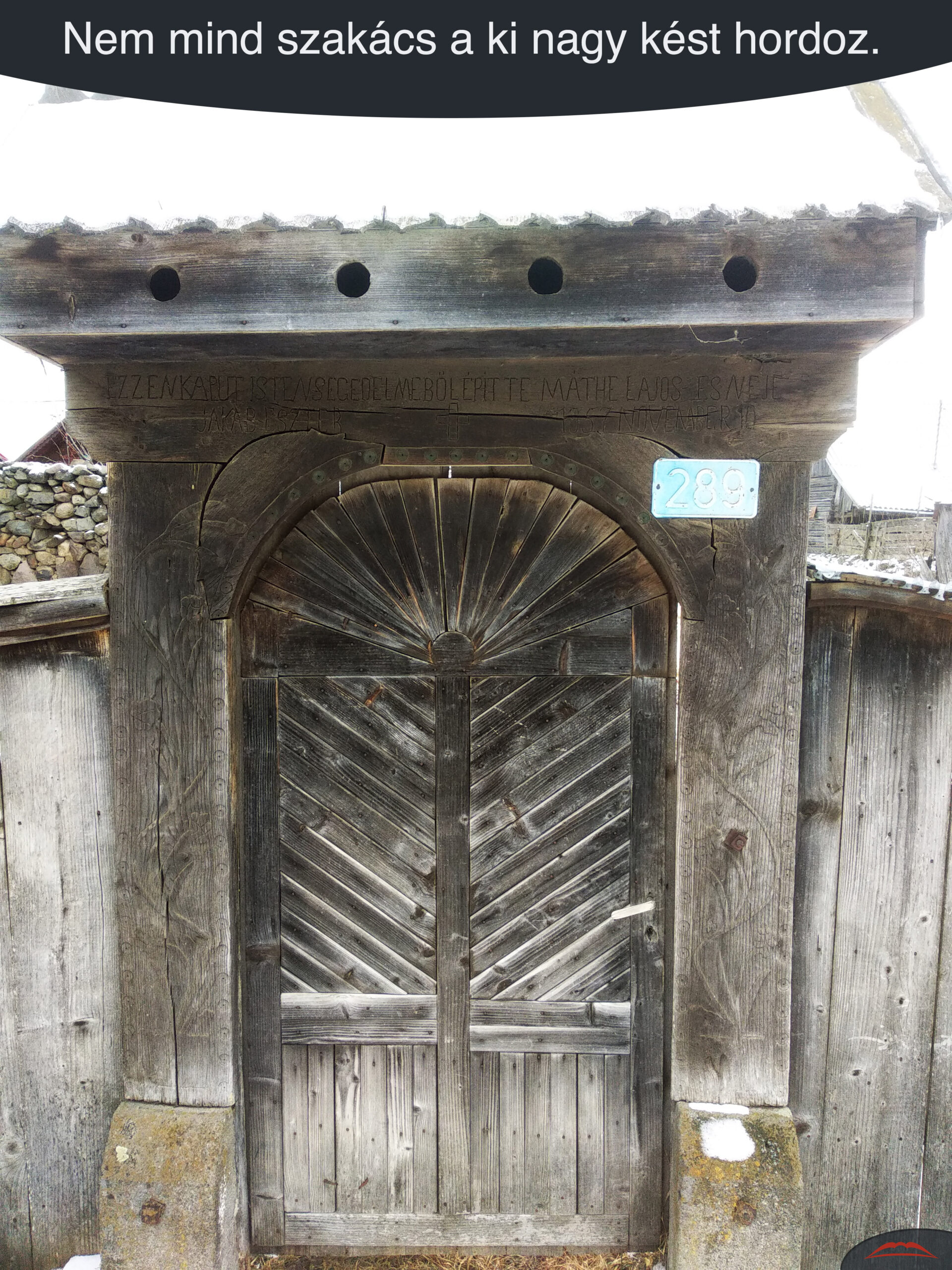 Nem mind szakács a ki nagy kést hordoz.