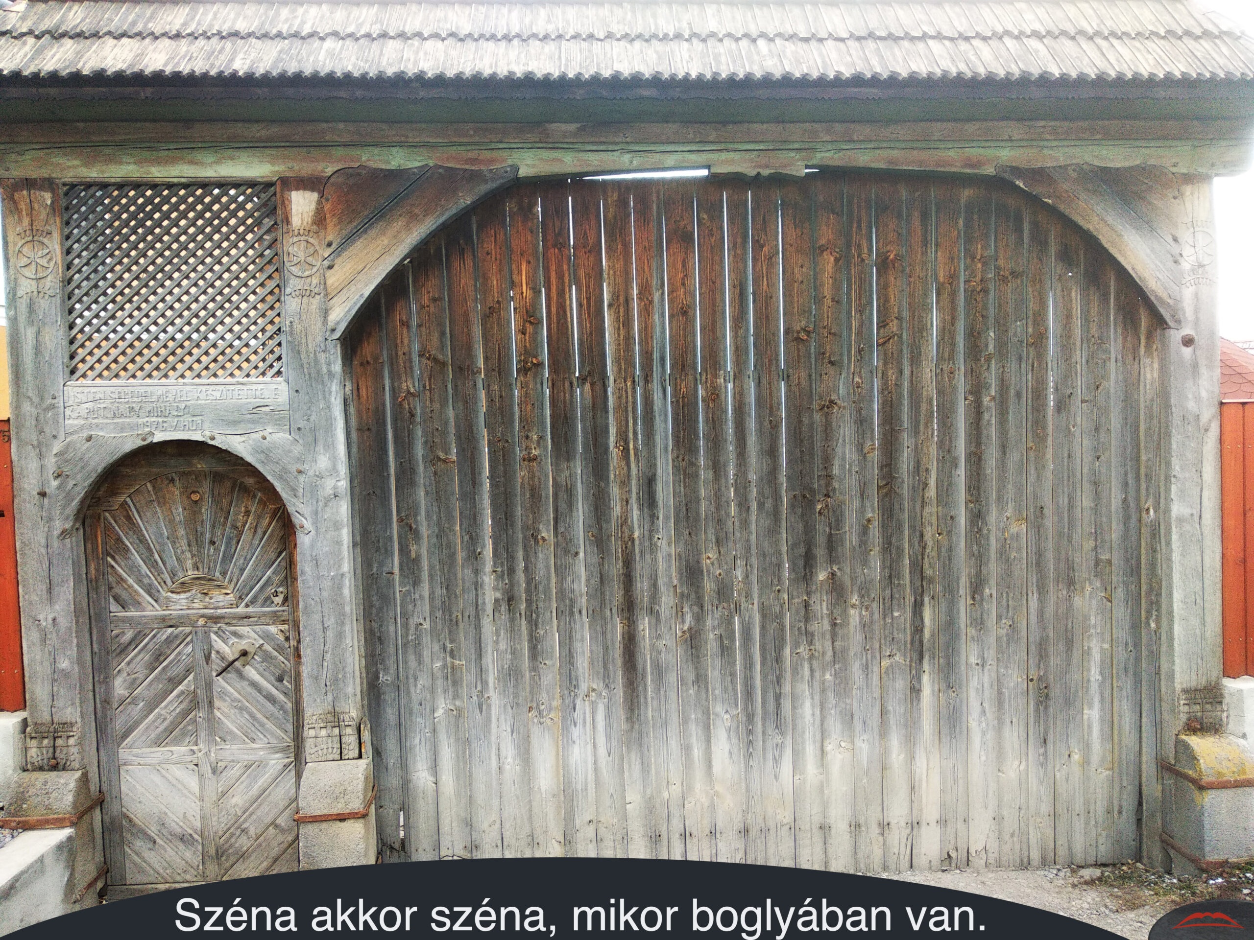 Széna akkor széna, mikor boglyában van.