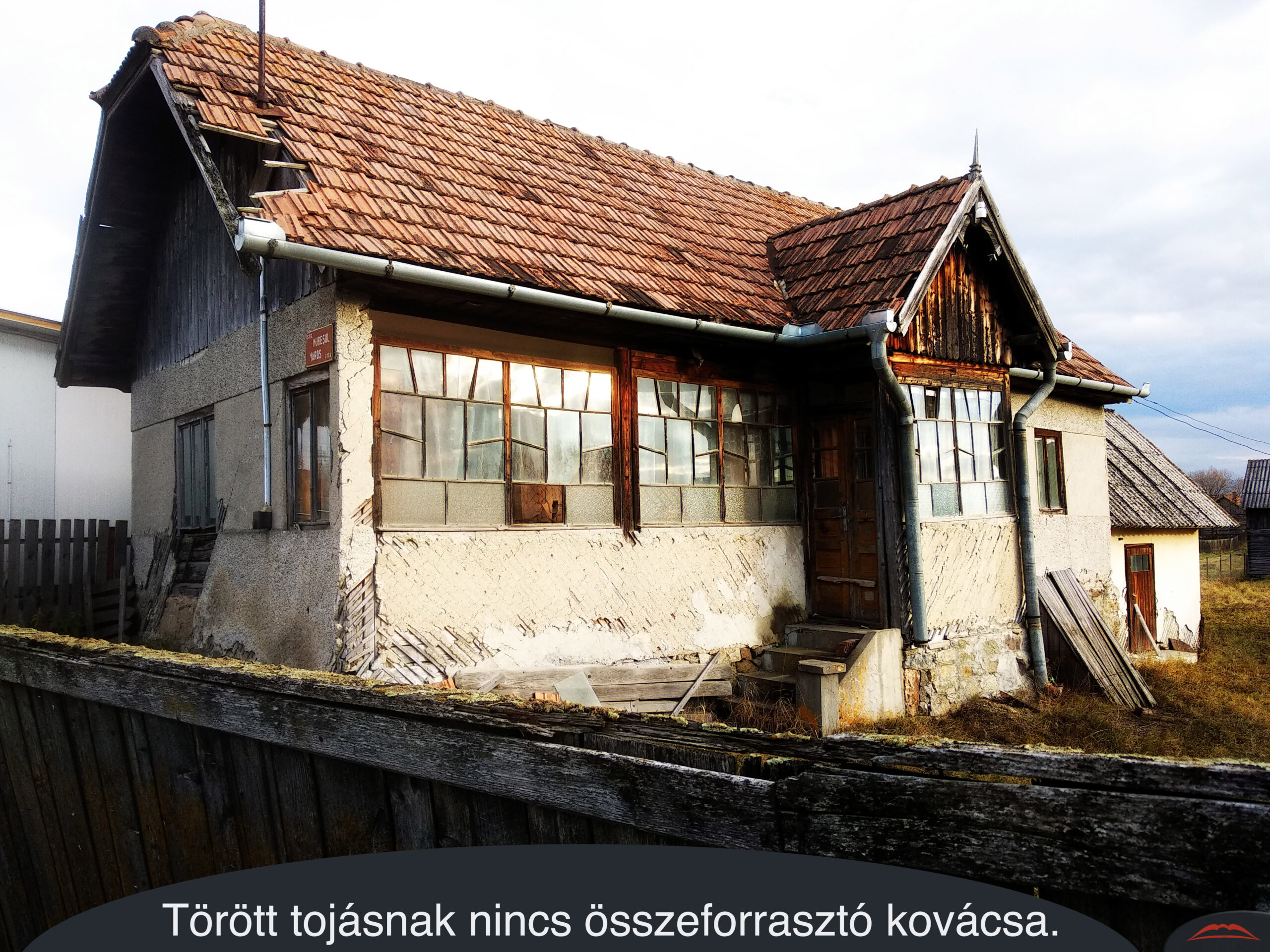 Törött tojásnak nincs összeforrasztó kovácsa.