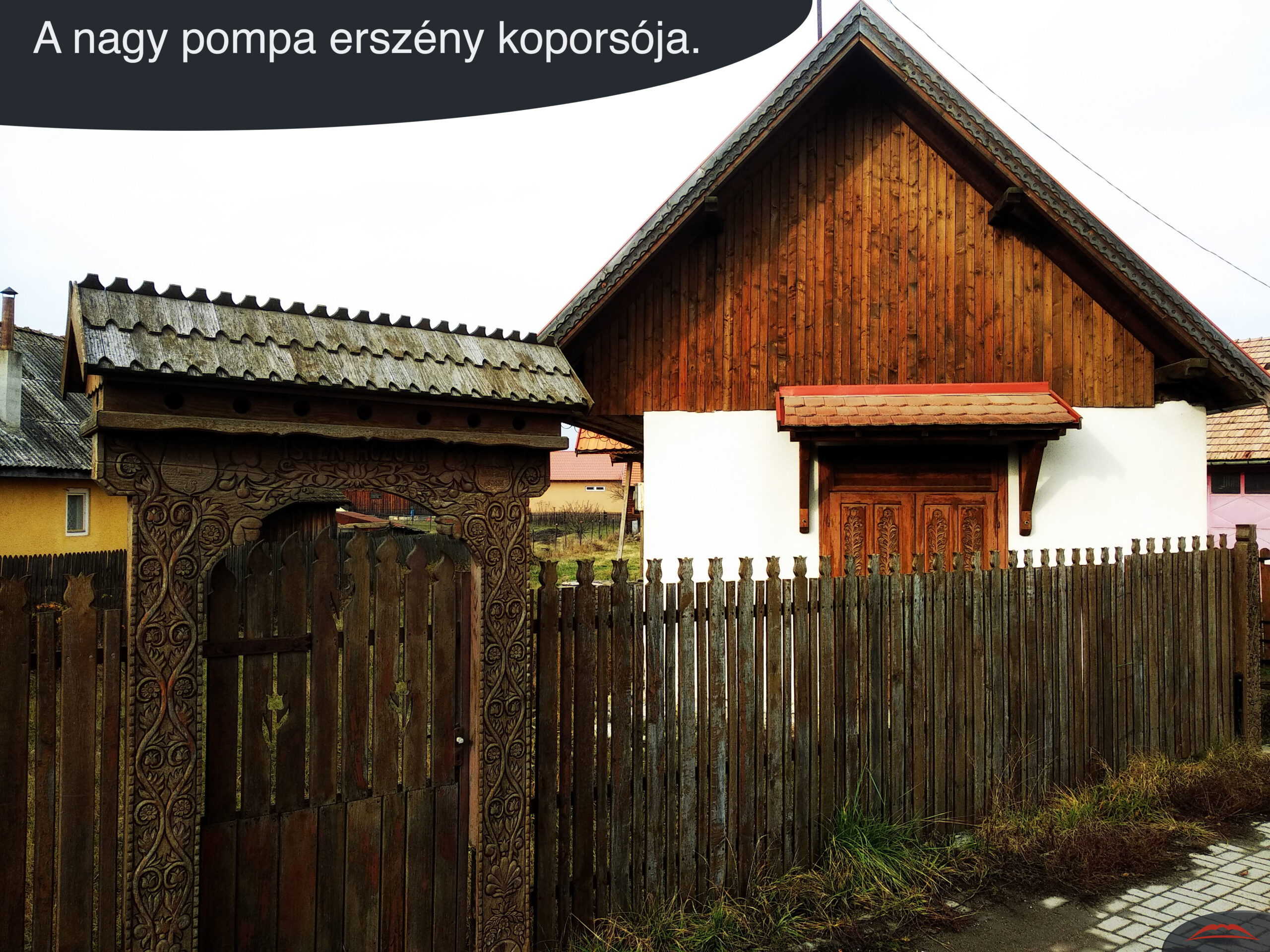 A nagy pompa erszény koporsója.