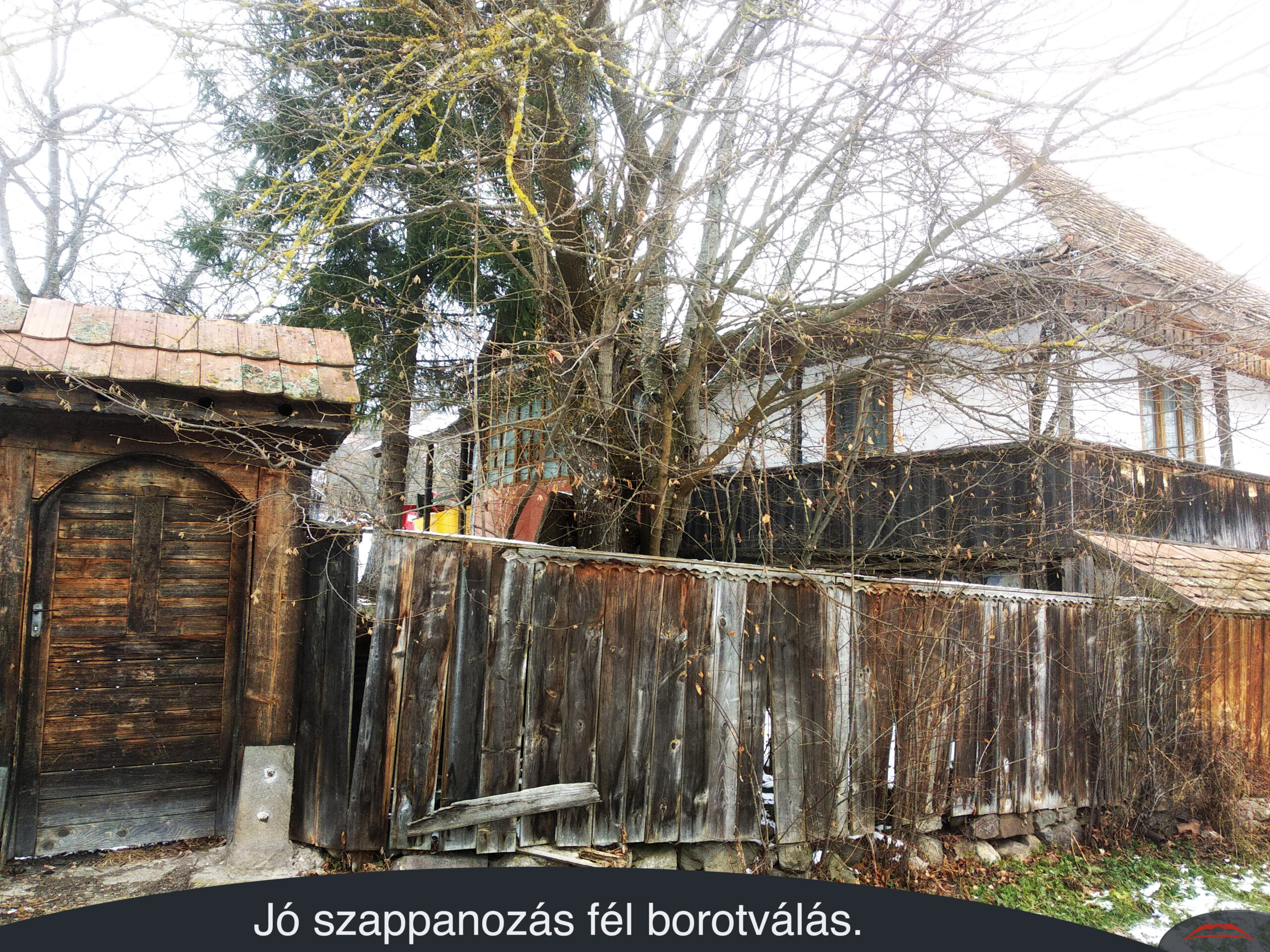 Jó szappanozás fél borotválás.