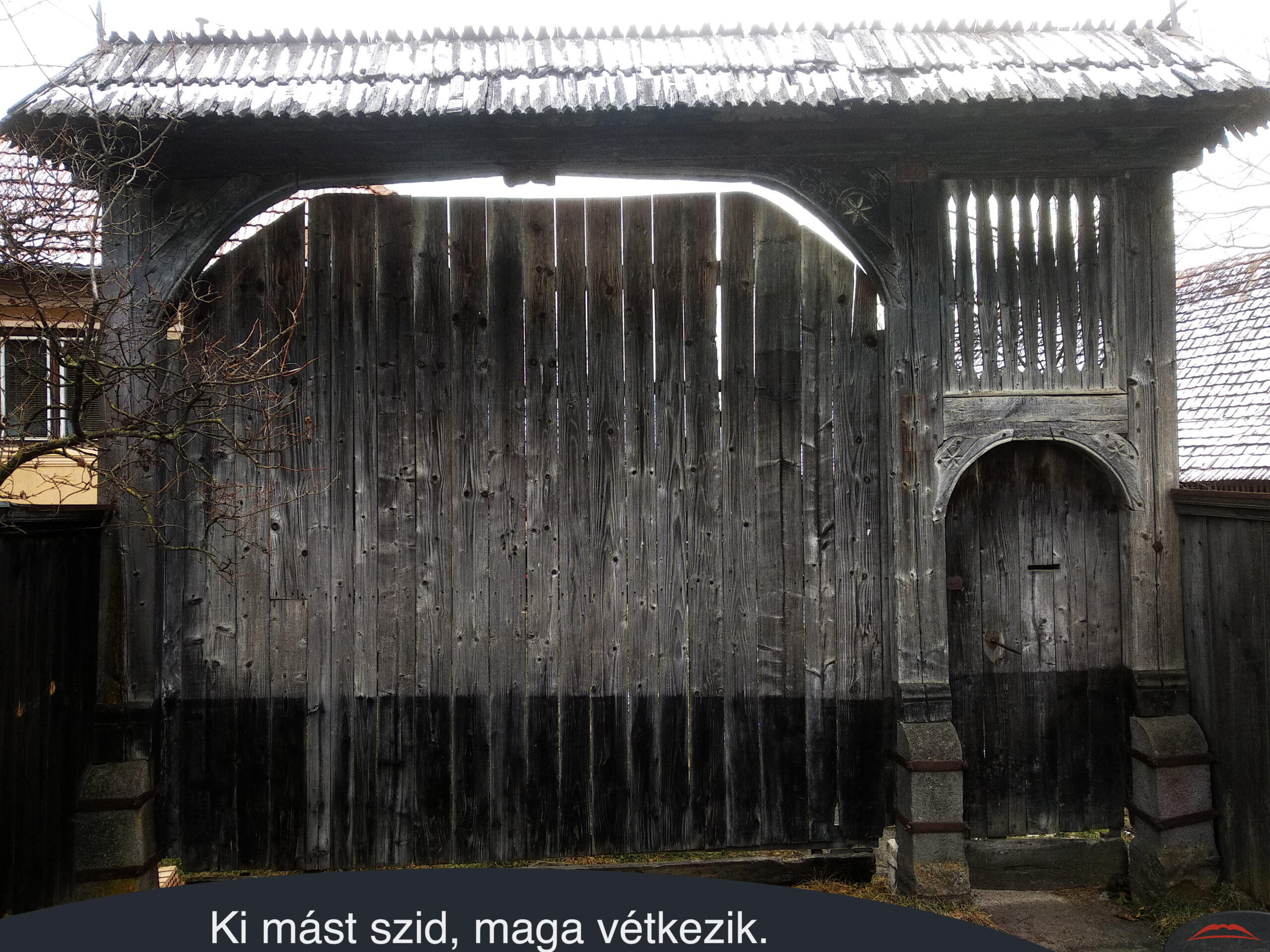 Ki mást szid, maga vétkezik.