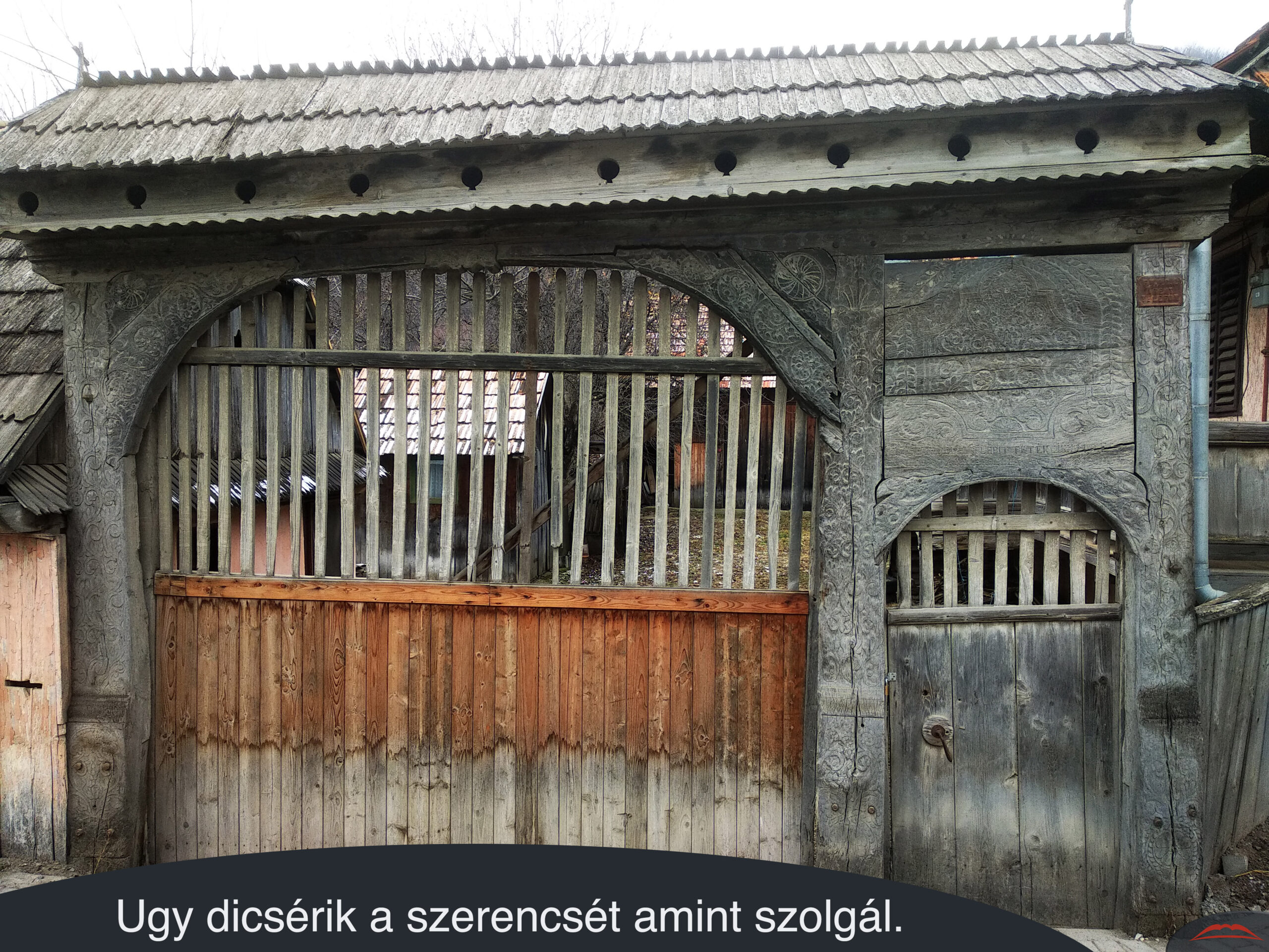 Ugy dicsérik a szerencsét amint szolgál.