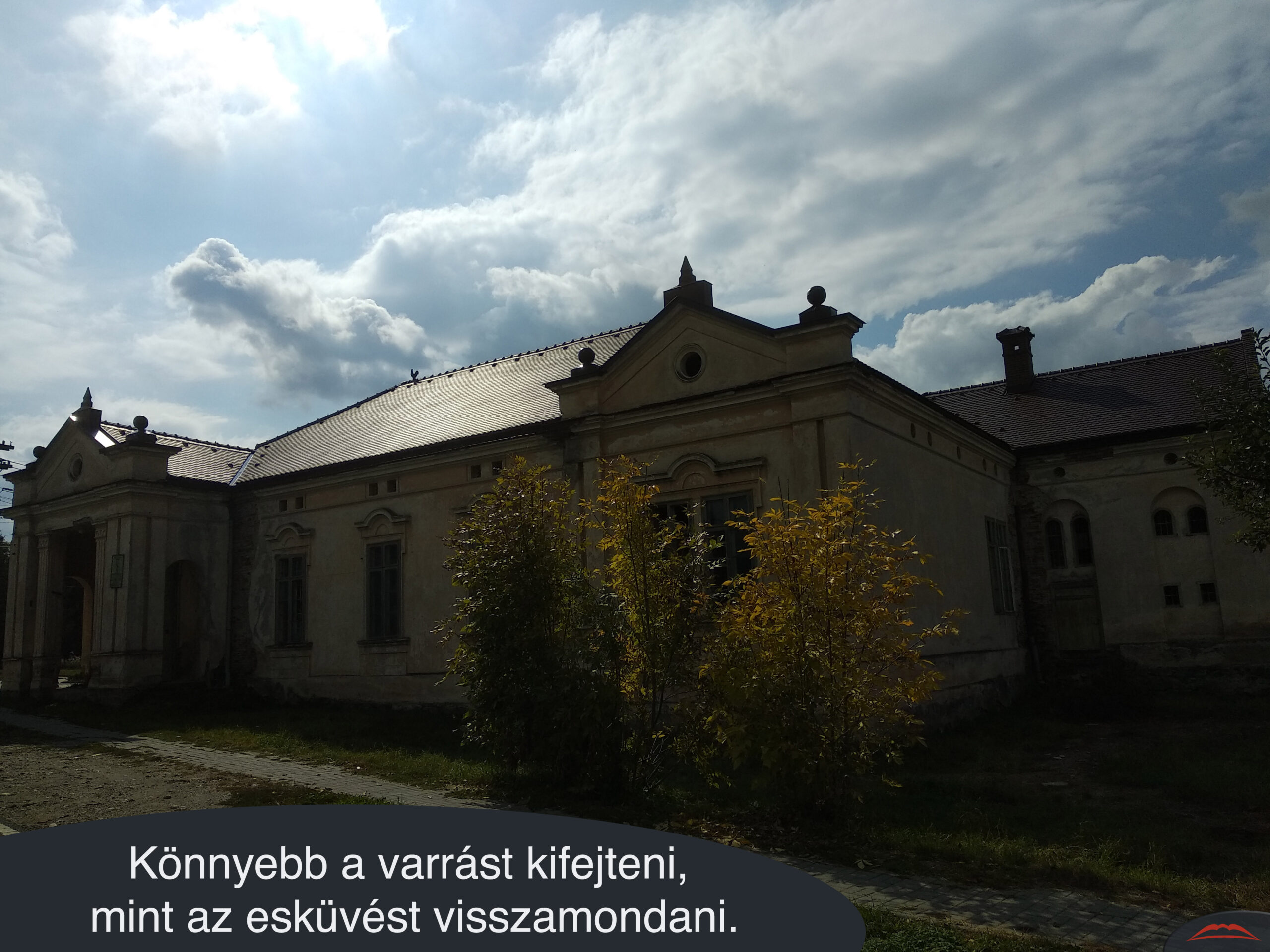 Könnyebb a varrást kifejteni, mint az esküvést visszamondani.