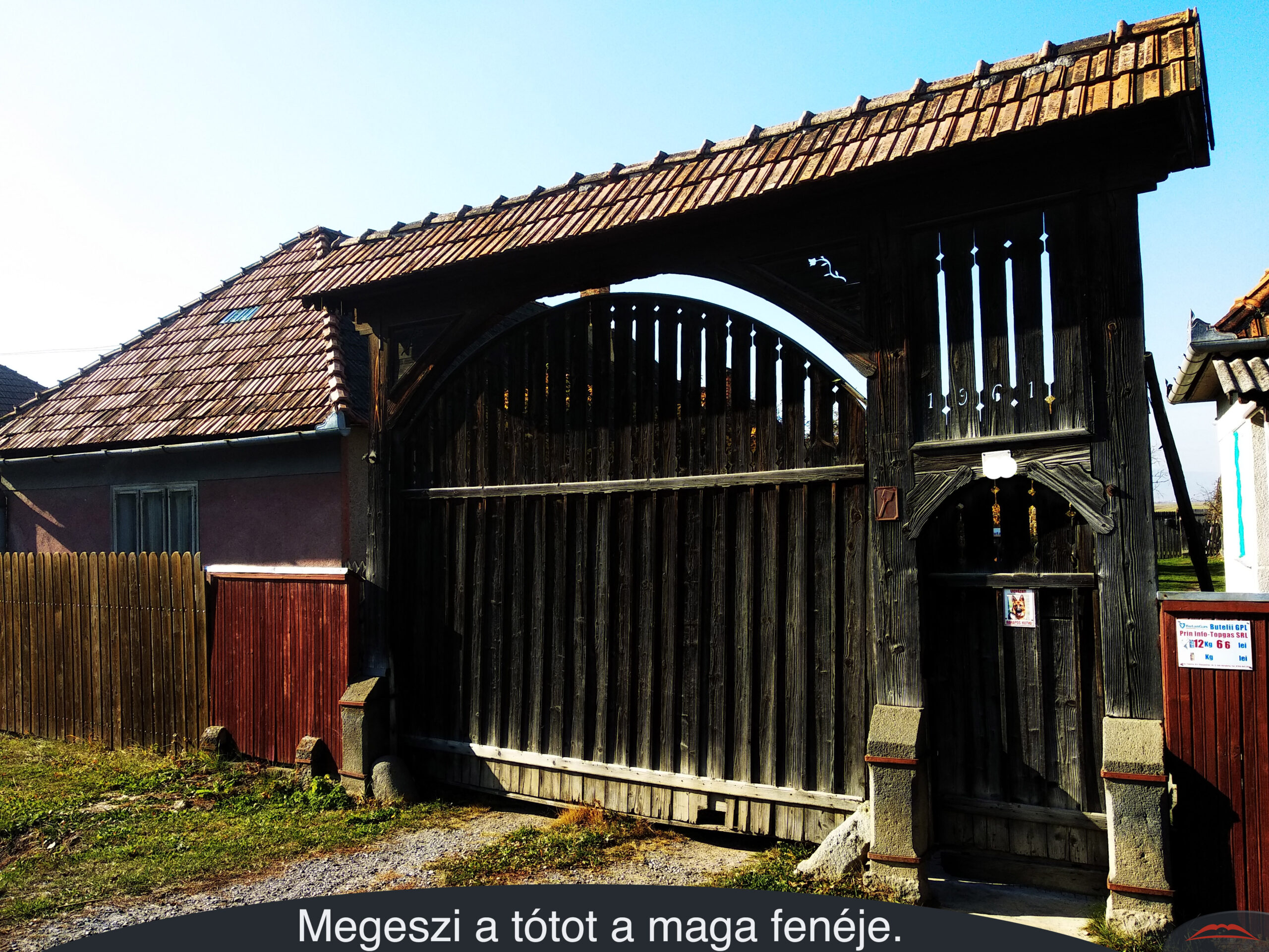 Megeszi a tótot a maga fenéje.