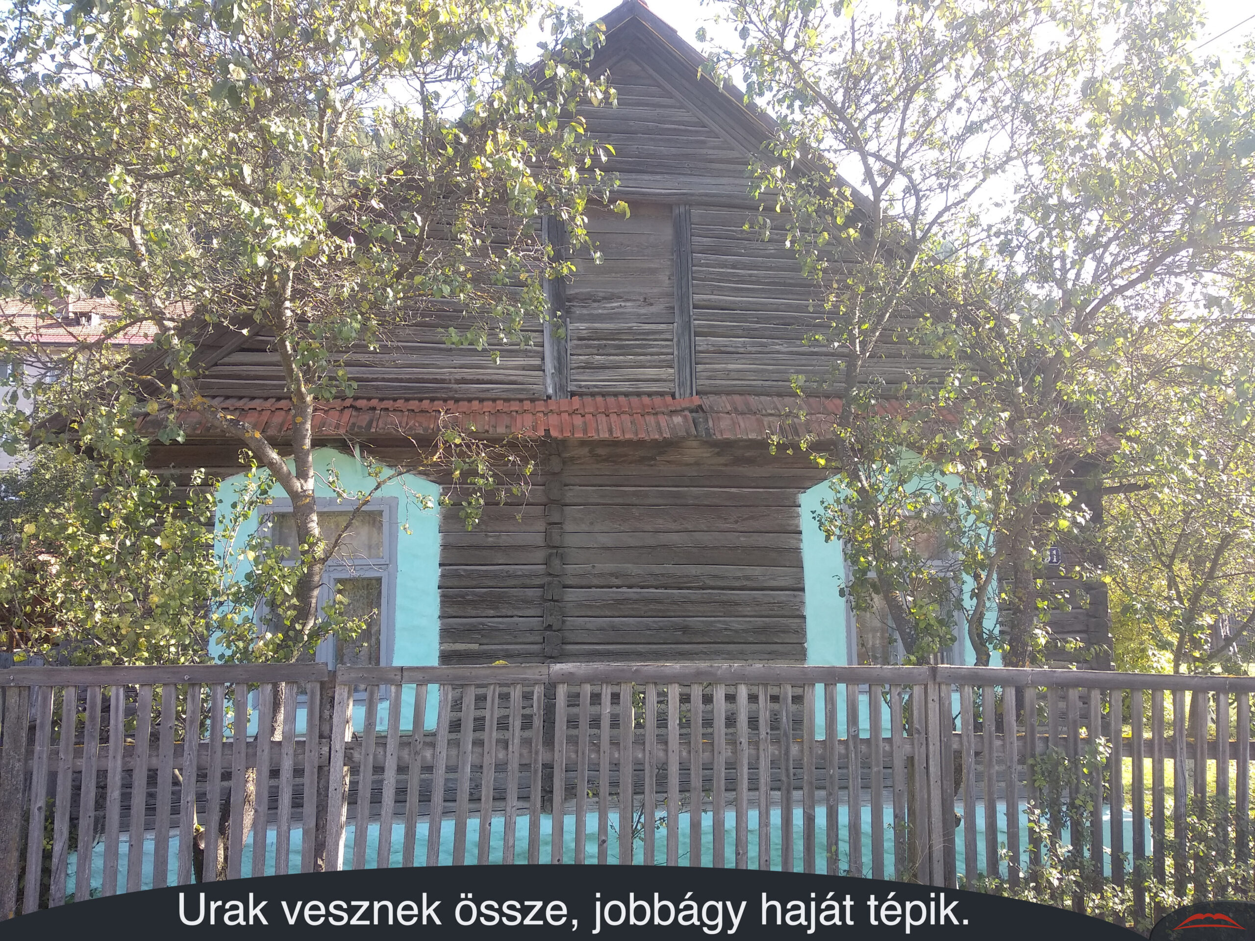 Urak vesznek össze, jobbágy haját tépik.