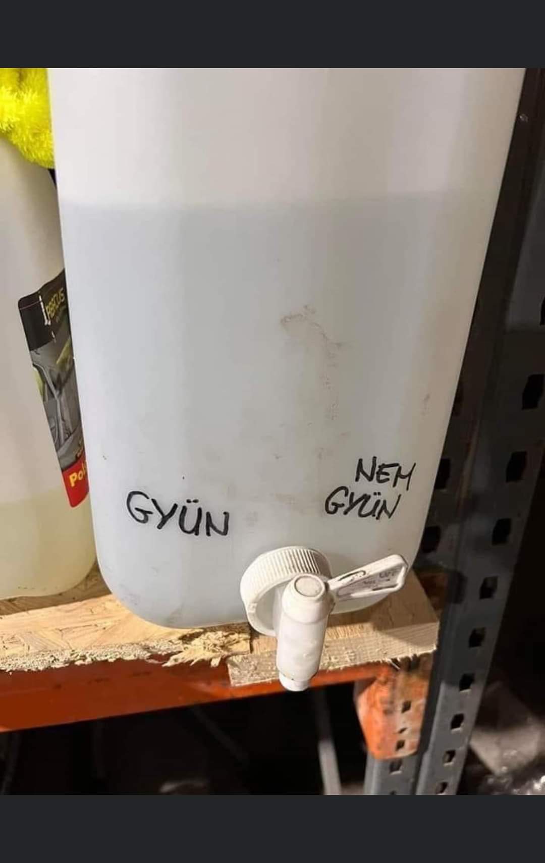Gyün